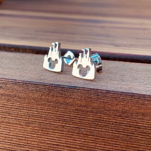 DISNEYLAND SILVER Stainless Steel Stud Earrings With Gift Bag - Picture 3 of 6